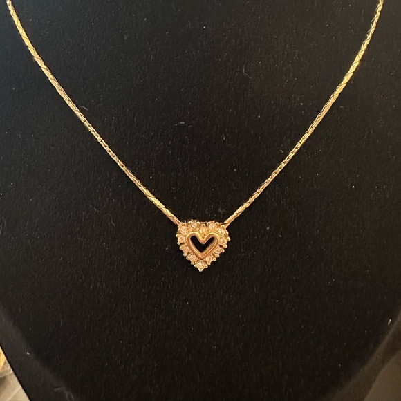 Vintage Dior Gold Diamond Heart Necklace - Picture 3 of 7